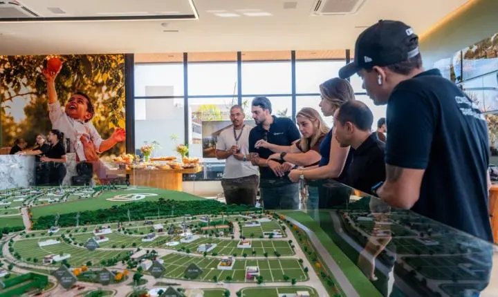 Trazendo opções inéditas de fachada, casas decoradas do Jardins Áustria encantam público