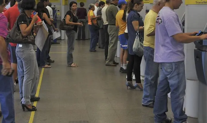 Veja como checar dados oficiais sobre a saúde financeira do seu banco